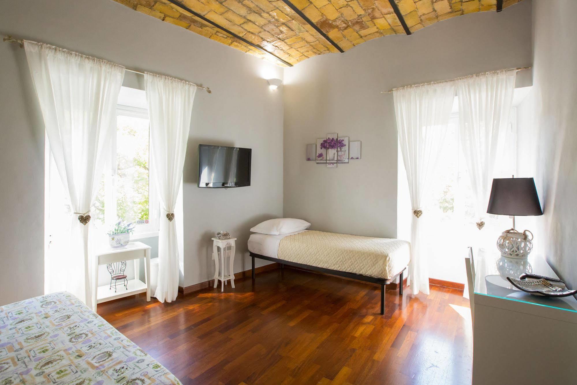 ホテル Residenza Sistina ローマ エクステリア 写真